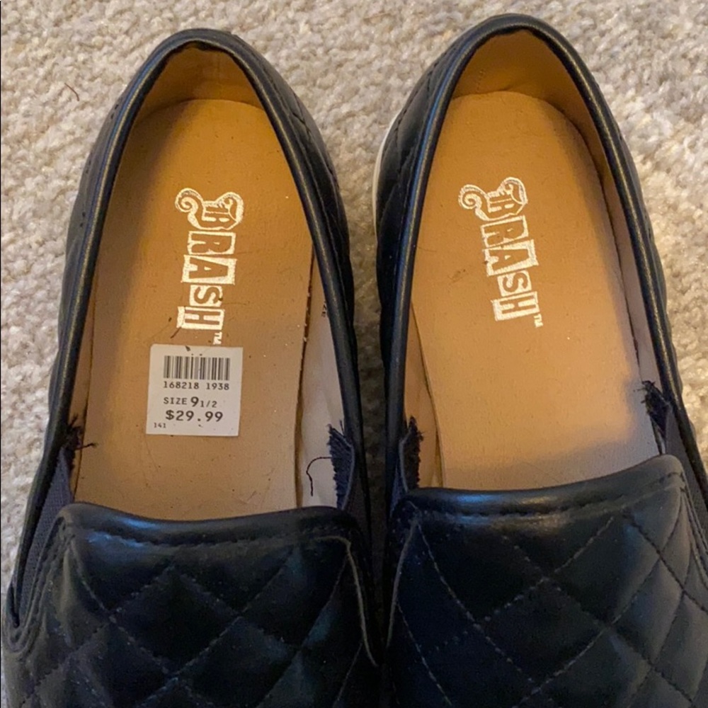 Shoes - Picture 2 of 3